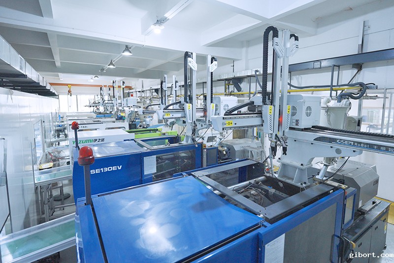 深度解析：如何提升注塑加工制造业中小企业的市场竞争力？